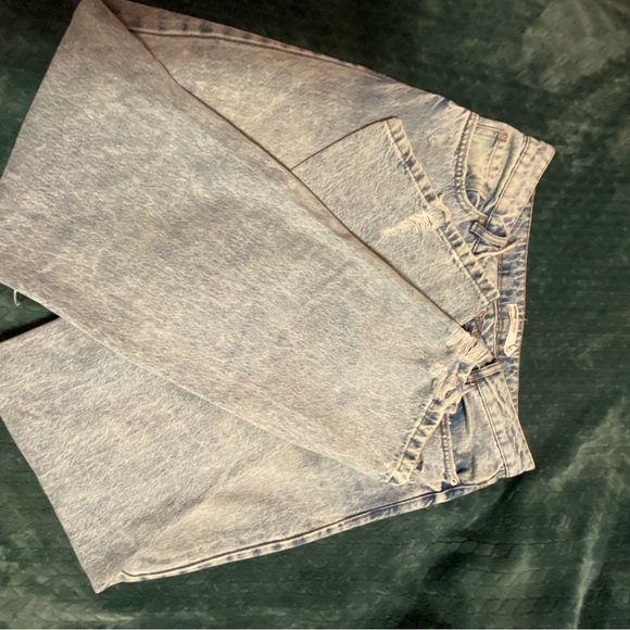 Garage Ripped Jeans - Picture 2 of 4